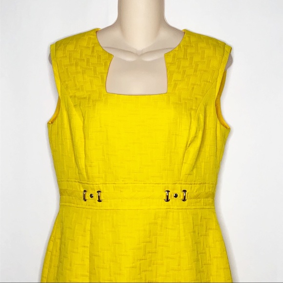 Tahari | Yellow Juliette Dress Arthur S. Levine - Picture 2 of 8
